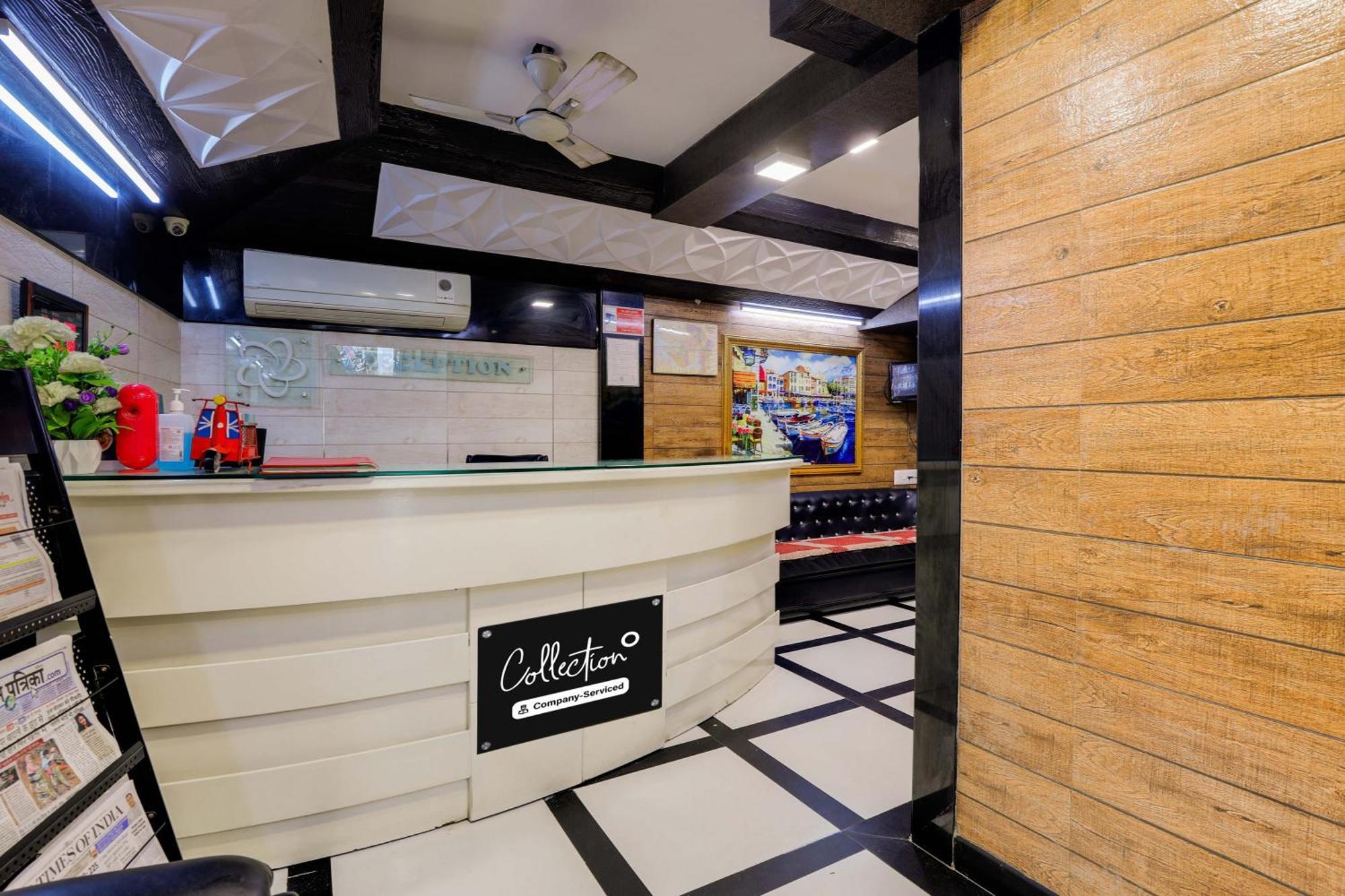 Super Collection O Ashram Road Near Sardar Bridge Formerly Hotel Apple Inn Ahmedabad Exterior photo